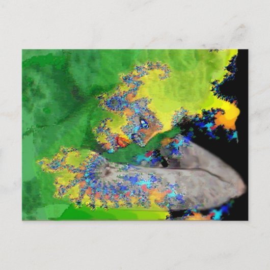 FRAKTAL-FRAU IN GRÜNGELB POSTKARTE (Vorderseite)