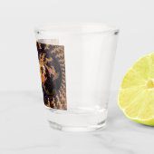 Fraktale Feuersbrunst-Kugel Schnapsglas (Rechts)