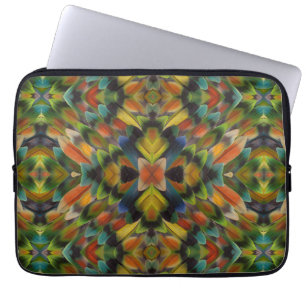 Fraktales Design von Lovebird-Federn Laptopschutzhülle