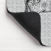 Fraktalstrudelelefant - Grau, Schwarzweiss Mousepad (Ecke)