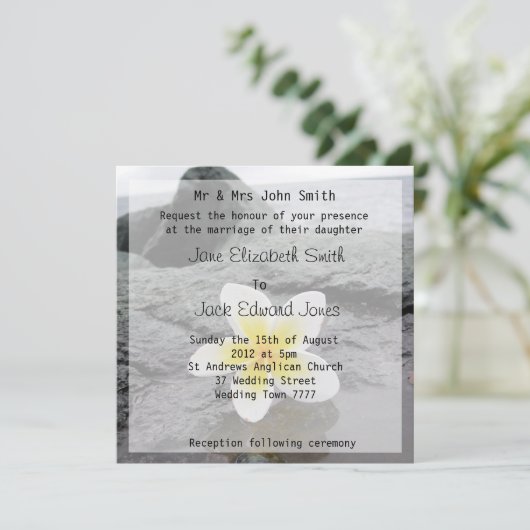 Frangipani Beach Hochzeit individuelle Einladungen (Stehend Vorderseite)