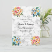 Frangipani Floral Hawaiianischer Engagement-Partei Einladung (Stehend Vorderseite)
