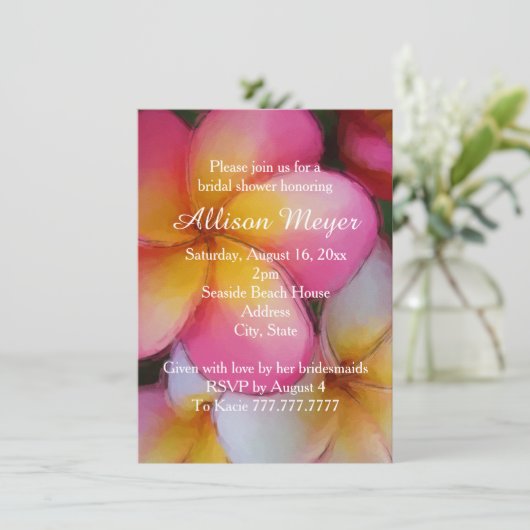 Frangipaniplumeria-Blumen-Brautparty Einladung (Stehend Vorderseite)