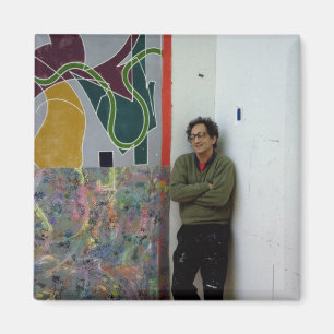 Frank Stella neben einem von seinem arbeitet Magnet