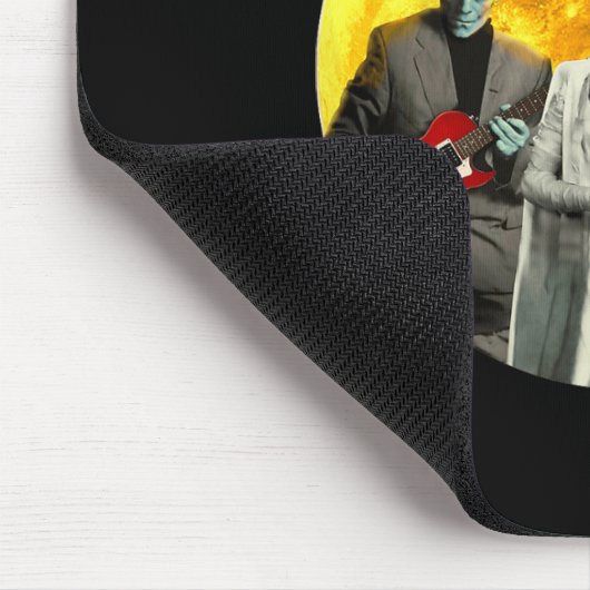 Frankenguitar mit Bridge und Igor Halloween Band Mousepad (Ecke)