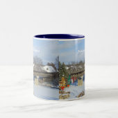 Frankenmuth Michigan überdachte Brücke Zweifarbige Tasse (Mittel)