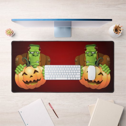 Frankenstein Monster Cartoon mit Pumpkin Schreibtischunterlage (Büro 1)