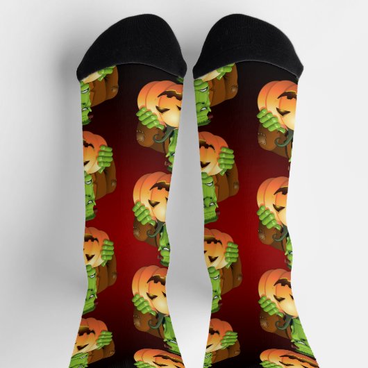 Frankenstein Monster Cartoon mit Pumpkin Socken (Oben)