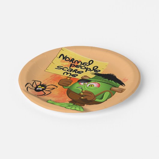Frankenstein-Zeichen "Normal People Scare Me" Pappteller (Schrägansicht)
