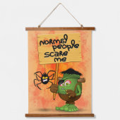 Frankenstein-Zeichen "Normal People Scare Me" Wandteppich Mit Holzrahmen (Vorderseite)