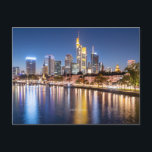 Frankfurt am Main Postkarte<br><div class="desc">Frankfurt,  Deutschland,  hat ein Skyline-Foto landschaftlich.</div>