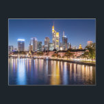 Frankfurt am Main Postkarte<br><div class="desc">Frankfurt,  Deutschland,  hat ein Skyline-Foto landschaftlich.</div>