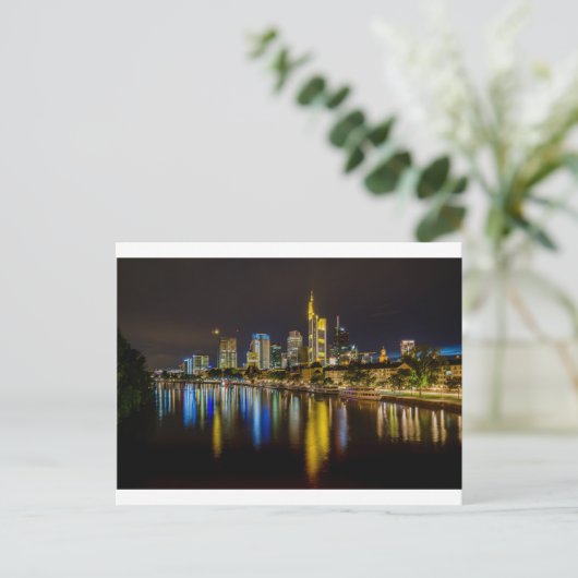 Frankfurt Skyline Postkarte (Stehend Vorderseite)