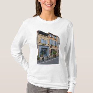 Frankreich, Arles, Provence, Hotel und Restaurant T-Shirt