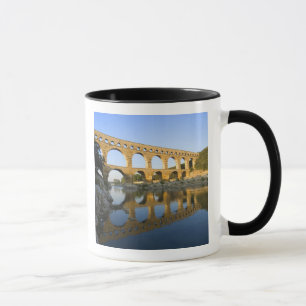 Frankreich, Avignon. Die römische Wasserleitung Po Tasse