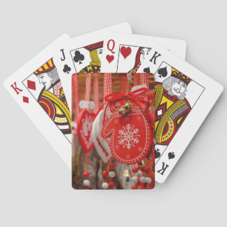 Frankreich, Elsass, Colmar. Weihnachtsmarkt Spielkarten