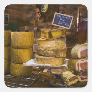 Frankreich, Korsika. Einheimische Käse und Wurstwa Quadratischer Aufkleber