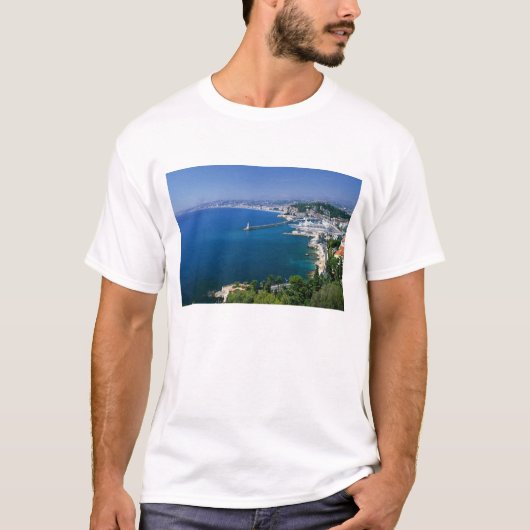 Frankreich, Nizza, Sicht auf den Hafen T-Shirt (Vorderseite)
