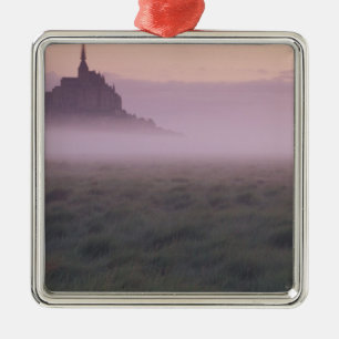 FRANKREICH, Normandie Mont St. Michel. Morgennebel Silbernes Ornament