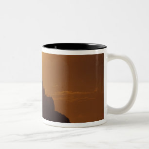 Frankreich, Normandie. Monte Saint Michele Zweifarbige Tasse