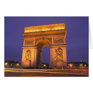 Frankreich, Paris, Arc de Triomphe bei Dämmerung.