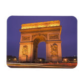 Frankreich, Paris, Arc de Triomphe bei Dämmerung. Magnet (Horizontal)