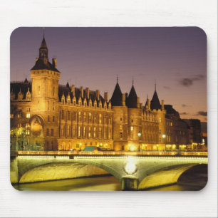 Frankreich, Paris, Conciergerie und Seine bei Mousepad