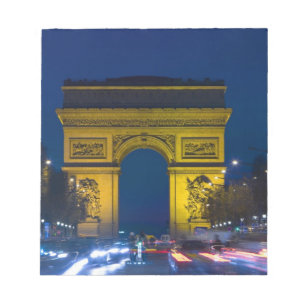 Frankreich, Paris. Der Arc de Triomphe und die Notizblock