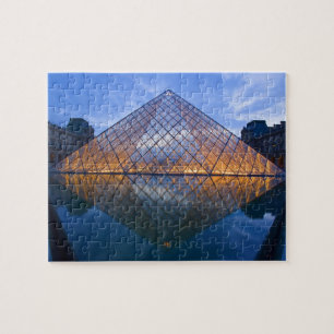 Frankreich, Paris. Der Louvre in der Dämmerung. K Puzzle