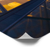 Frankreich, Paris Der Louvre in der Dämmerung. Kre Poster (Ecke)