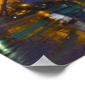 Frankreich, Paris Eiffelturm in Dämmernebel und Poster (Ecke)