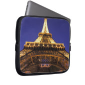 FRANKREICH, Paris Eiffelturm, Sicht auf den Abend Laptopschutzhülle (Vorne Rechts)