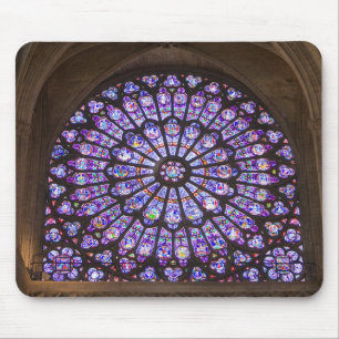 Frankreich, Paris. Innendetail von Bleiglasfenster Mousepad