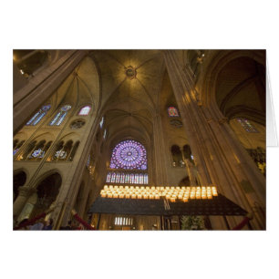 Frankreich, Paris. Innenraum der Kathedrale Notre