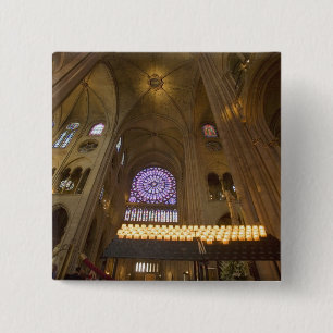 Frankreich, Paris. Inneres der Kathedrale Notre Da Button