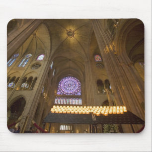 Frankreich, Paris. Inneres der Kathedrale Notre Da Mousepad