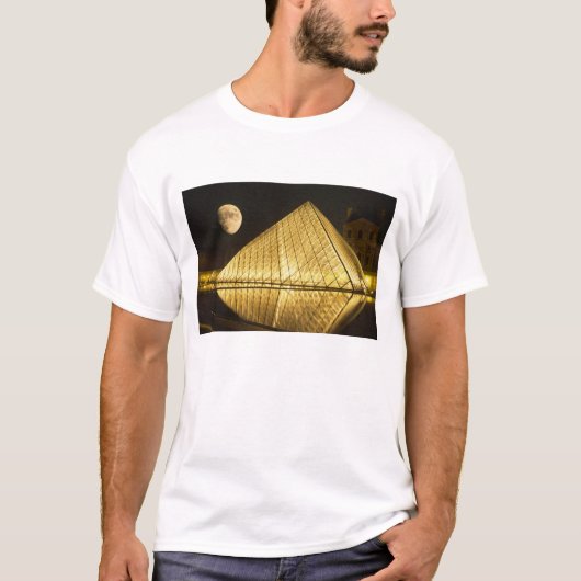 Frankreich, Paris, Louvre Museum, Nachtzeit T-Shirt (Vorderseite)