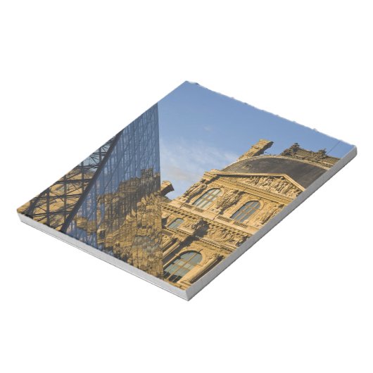 Frankreich, Paris, Louvre und die Pyramide, Notizblock (Rotiert)
