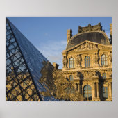 Frankreich, Paris, Louvre und die Pyramide, Poster (Vorne)
