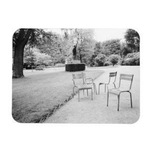 FRANKREICH, Paris: Luxemburger Garten Statue von Magnet
