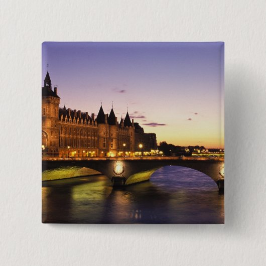 Frankreich, Paris, Seine und Conciergerie Button (Vorderseite)