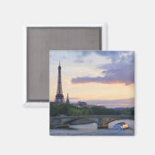 Frankreich, Paris, Tourboot auf Seine, Eiffel Magnet (Vorderseite/Rückseite)