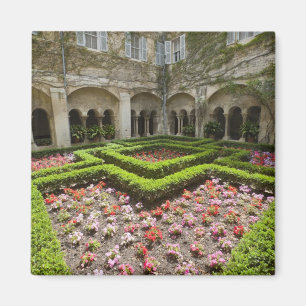 Frankreich, Provence, St. Remy-de-Provence. Garten Magnet