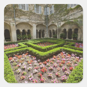 Frankreich, Provence, St. Remy-de-Provence. Garten Quadratischer Aufkleber