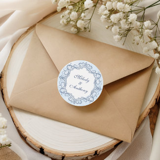 Französisch Blau Verzierte Monogramm Hochzeitssieg Runder Aufkleber