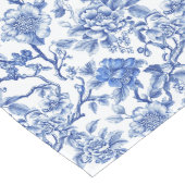 Französisch blaue Gravur Blumendesign Großer Tischläufer (Ecke)
