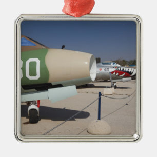 Französisch gebauter Mystere-Kampfflugzeug Silbernes Ornament