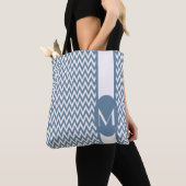 Französisch-graues Zickzack Design mit Monogramm Tasche (Von Nahem)