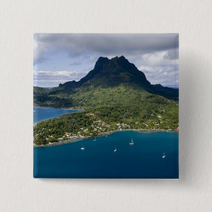 Französisch-Polynesien, Bora Bora. Luftansicht von Button