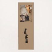 Französische Bulldogge am Meer im Urlaub Yogamatte (Vorderseite)